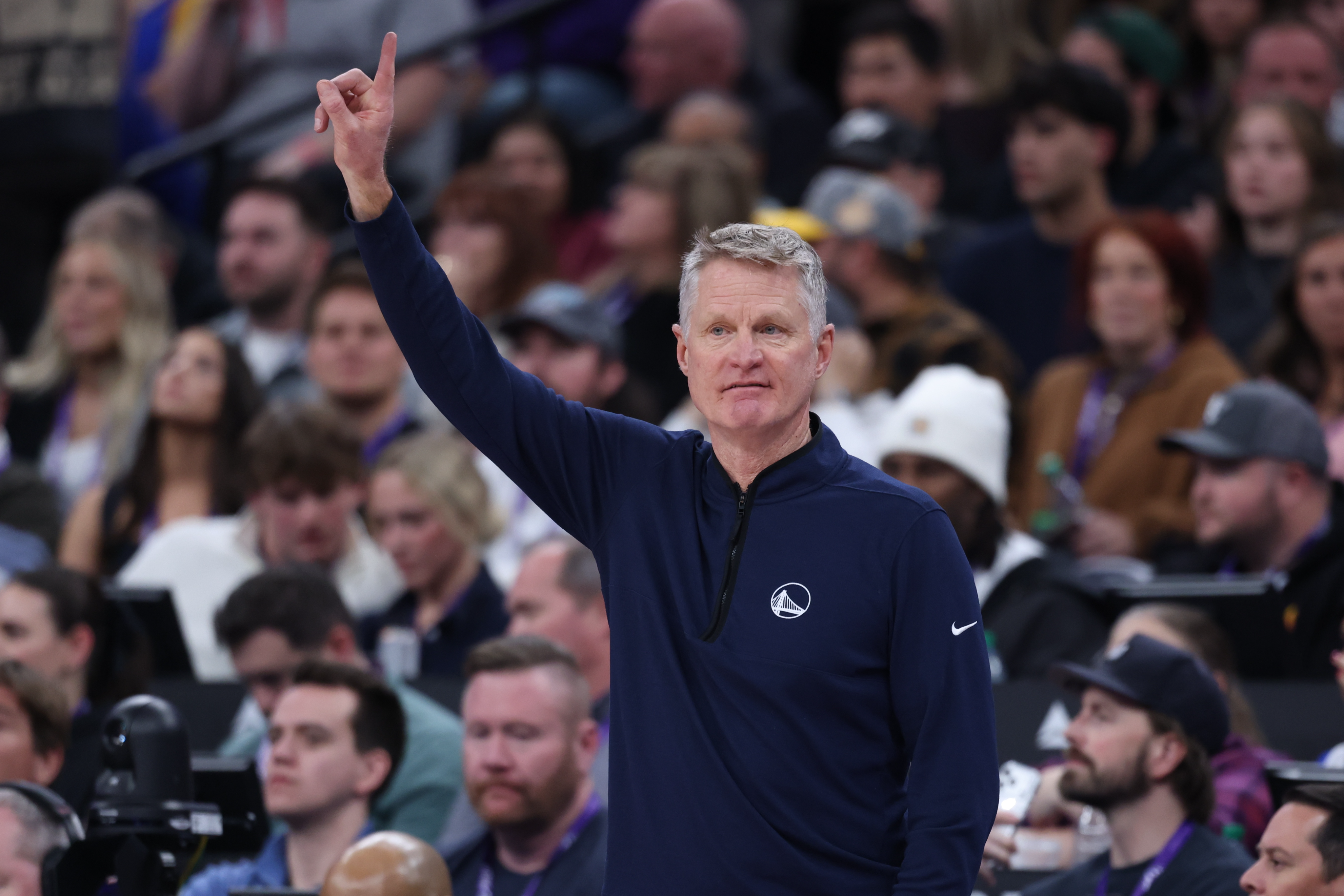 波尔津吉斯砍30分+3帽 勇士力克奇才科尔达成执教