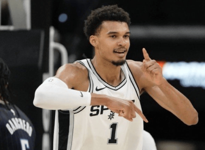 帕金斯：马刺成争冠头号热门 雷霆凯尔特人紧追